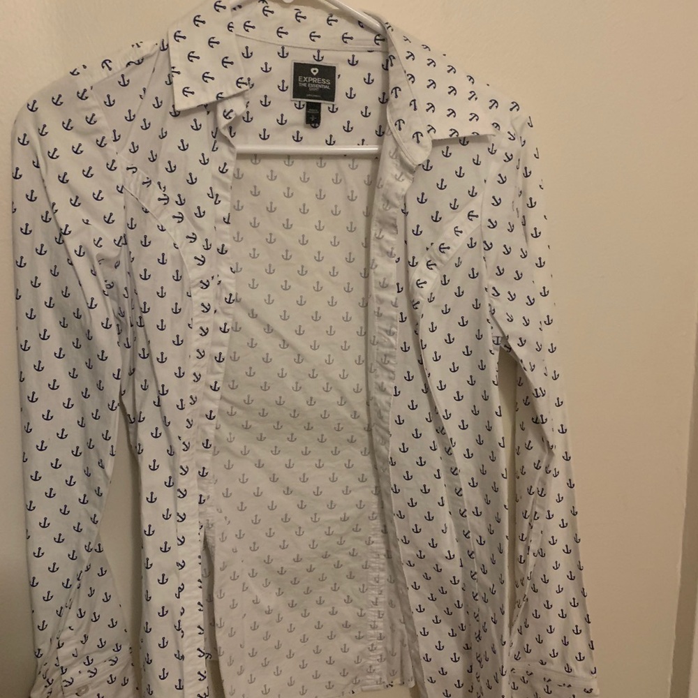 Express The Essential Shirt - Picture 2 of 2